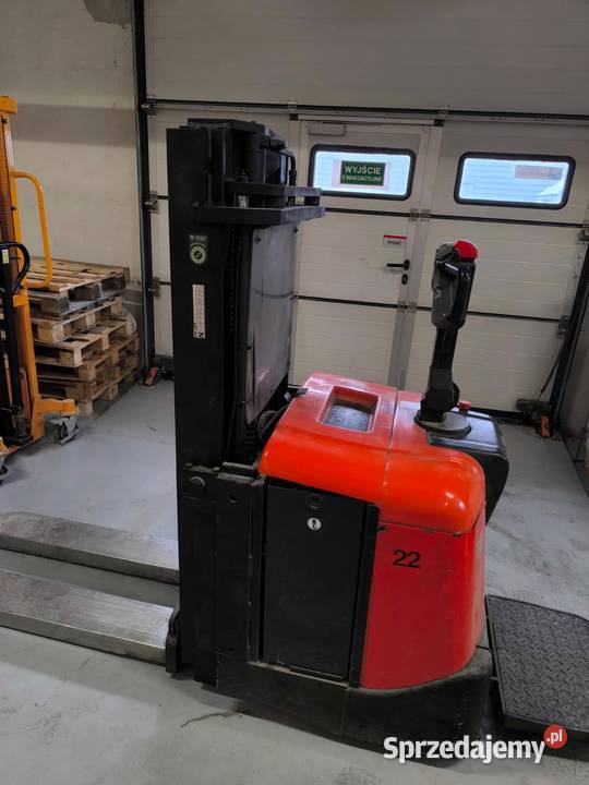 wózek widłowy z podestem BT SPE200L 2013 z UDT sprzedam