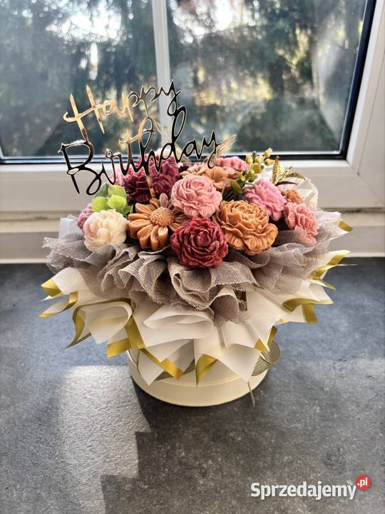 Bukiet z mydlanych kwiatów Flowerbox Kikół sprzedam