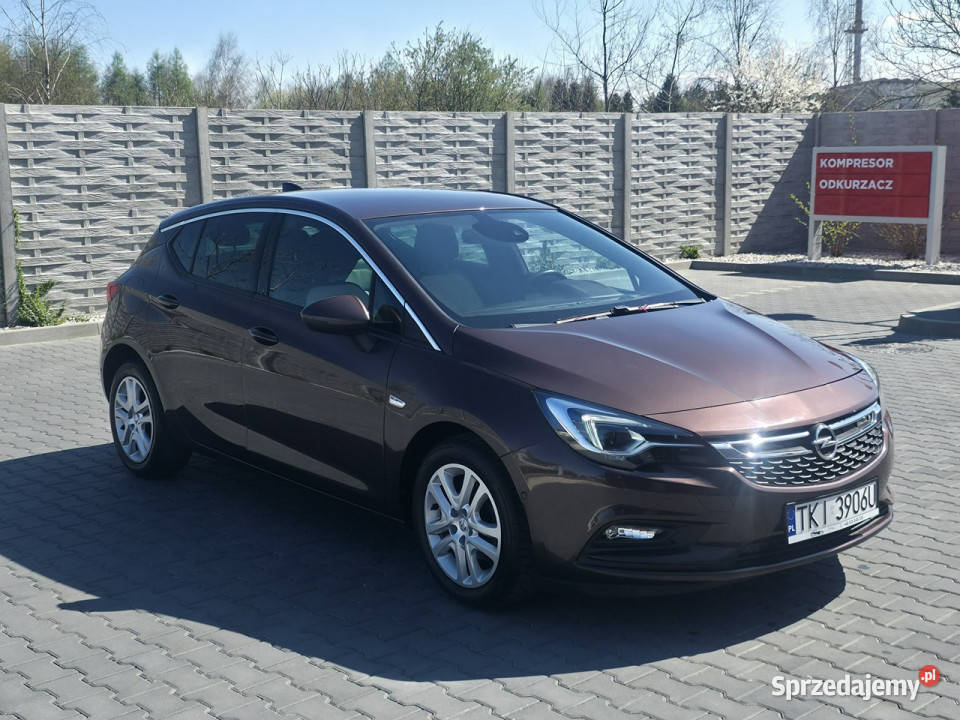 Opel Astra 14 Benzyna Serwisowany Gwarancja światła przeciwmgielne Piekoszów