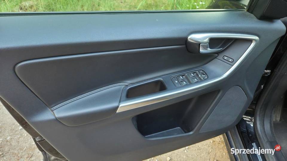 Volvo xc60 2016r Polski salonzadbany kupiony w polskim salonie Staniszcze Małe