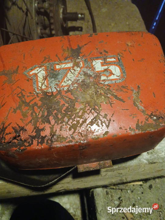 Cz 175 pokrywy boczki