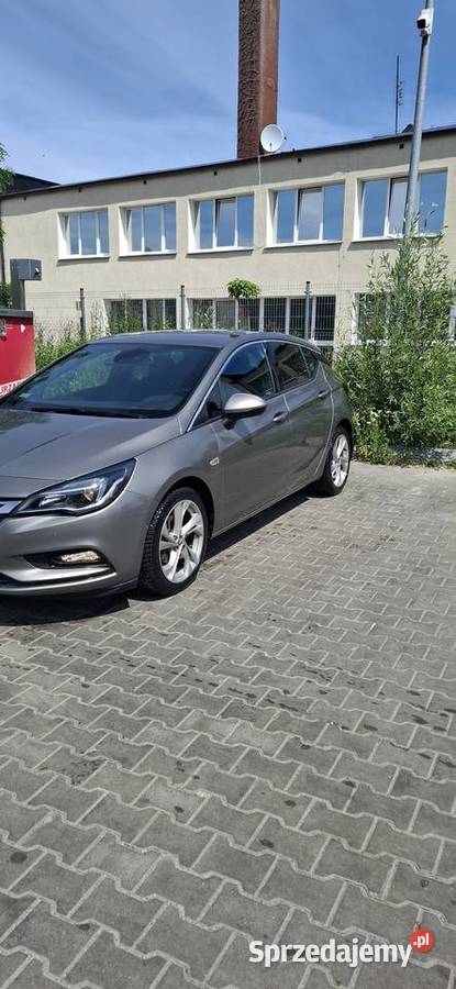 Opel Astra V 2017r 14T benzyna niski przebieg Astra