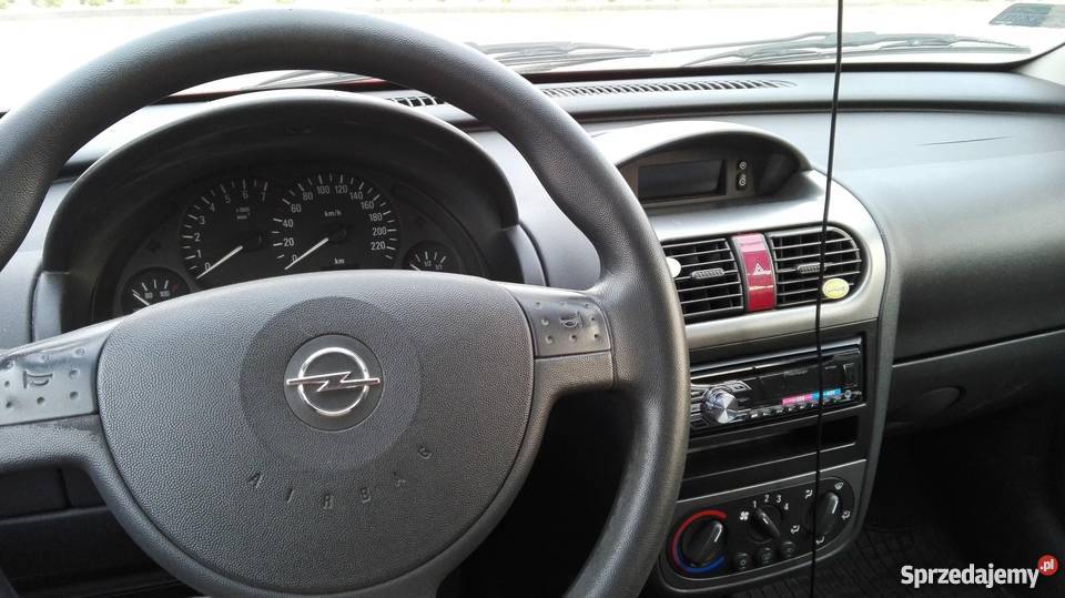 Opel Corsa C 2004 r 12 benzyna klimatyzacja Corsa wielkopolskie Poznań