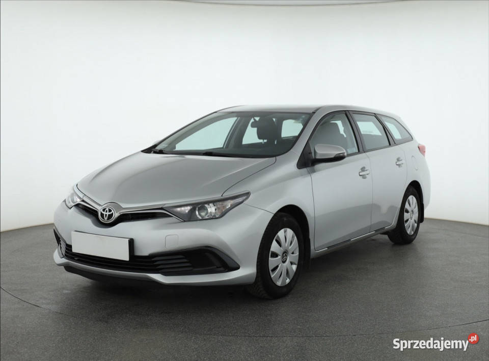 Toyota Auris 16 Valvematic Piaseczno