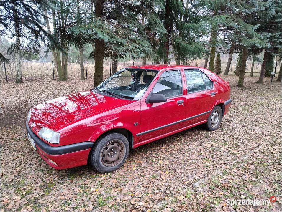 Renault 19