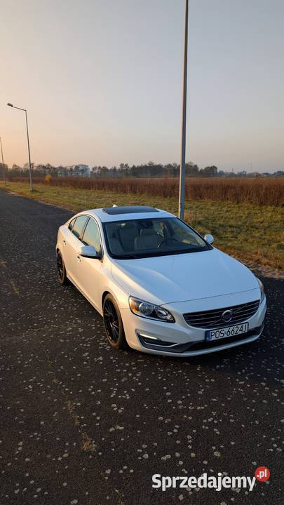 Volvo S60 25 T5 AWD Premier benzyna Ostrów Wielkopolski sprzedam