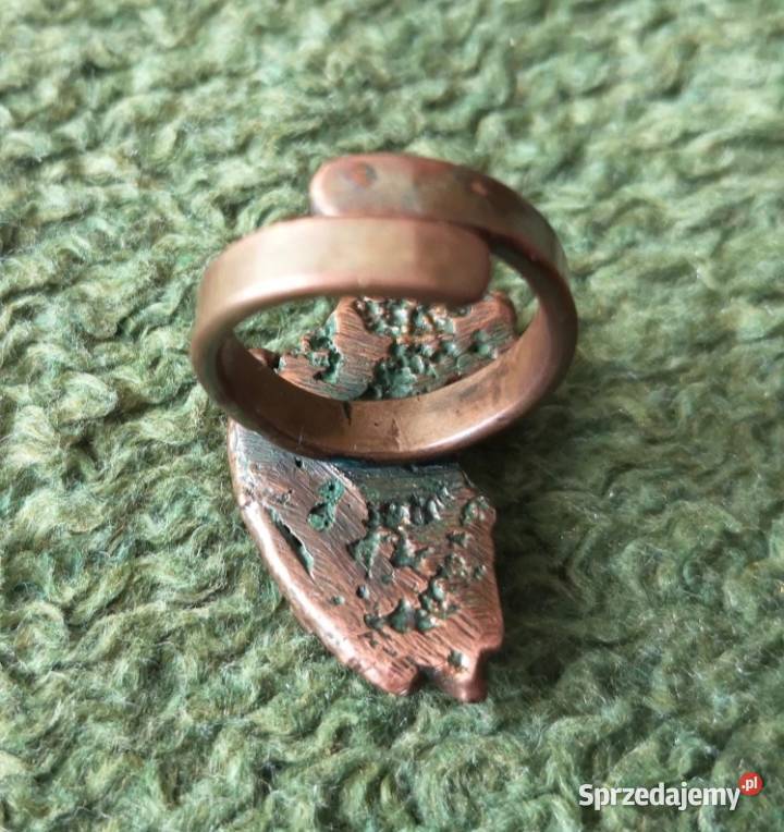 Unikatowy pierścionek z miedzi Jarmark Sztuka współczesna