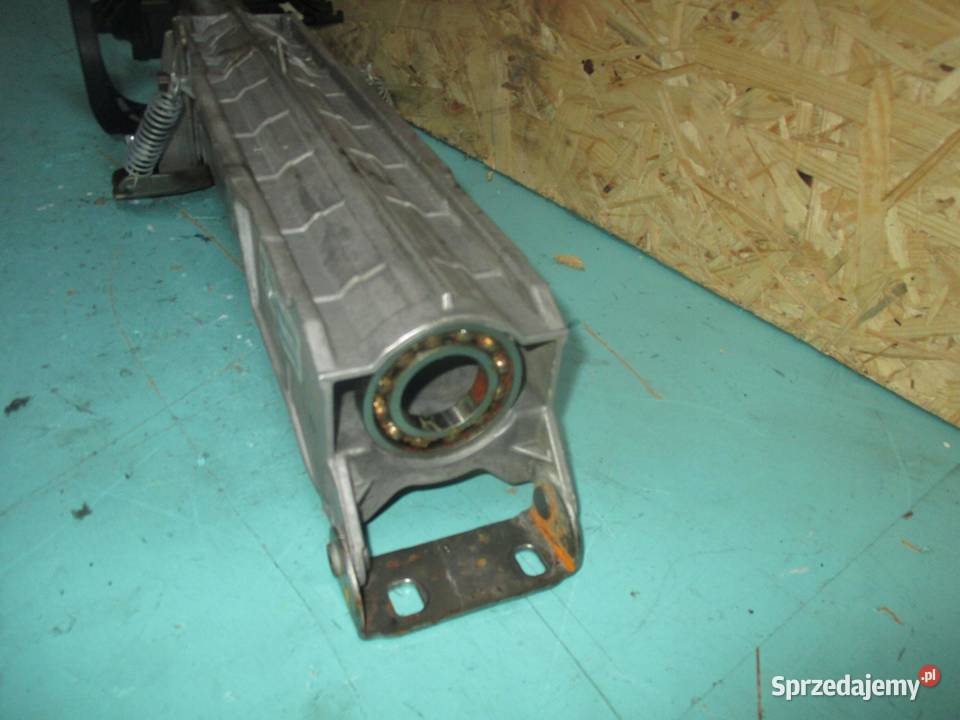 BMW F31 18 D 12r kolumna kierownicza 12100402566