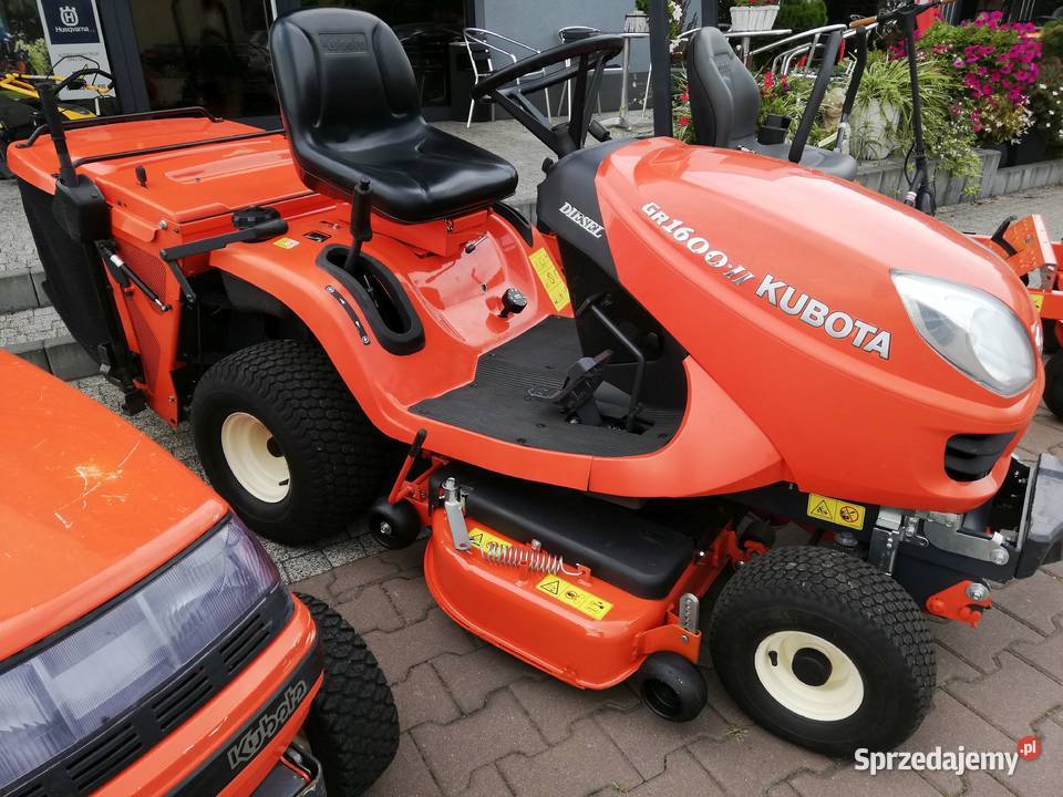 Traktor ogrodowy kosiarka KUBOTA GR1600II Z122r
