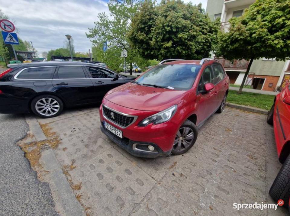 Syndyk sprzeda Peugeot 2008 z 2018 r uszkodzony Luboń sprzedam