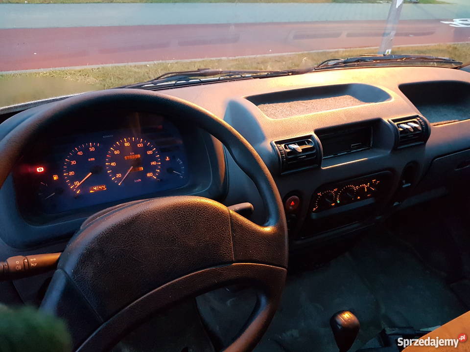 Renault Master 28 dti świeże opłaty Nowy Dwór Gdański