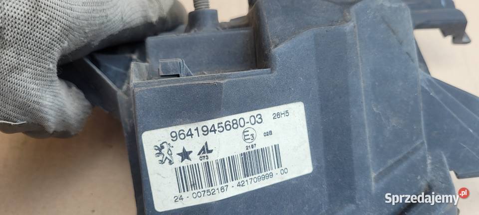 PEUGEOT 407 SW HALOGEN LEWY PRZÓD 964194568003 Ruda Śląska