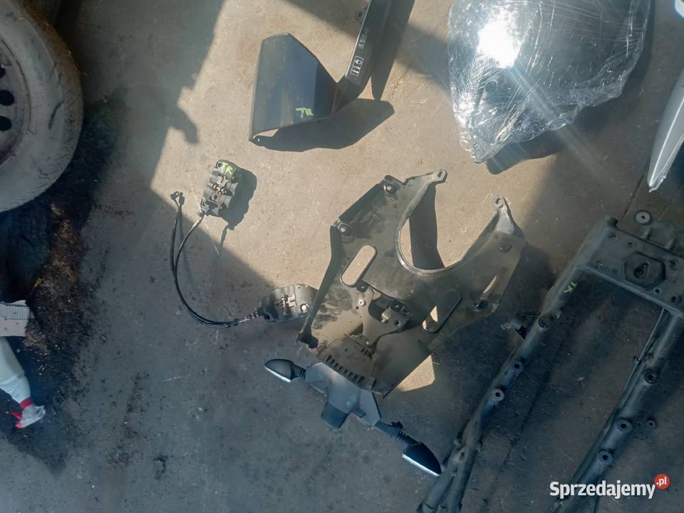 Triumph Tiger sport 1050 części różne szyba