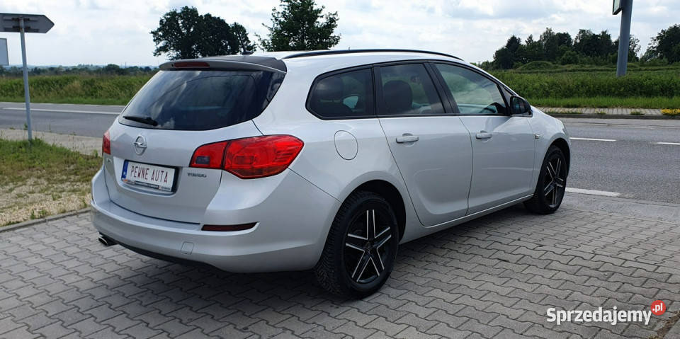 Opel Astra Oryginalny lakier6 biegówŚwiatła elektryczne lusterka Astra Przyszowice