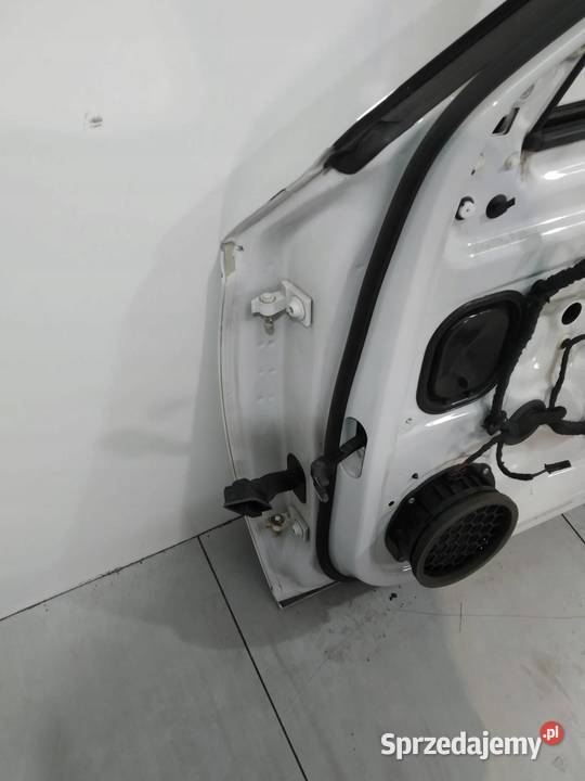 DRZWI PRAWE PRZÓD LS9R Skoda Superb III 20152024