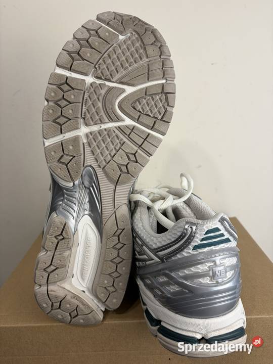 ButySneakersy Balance M1906REE