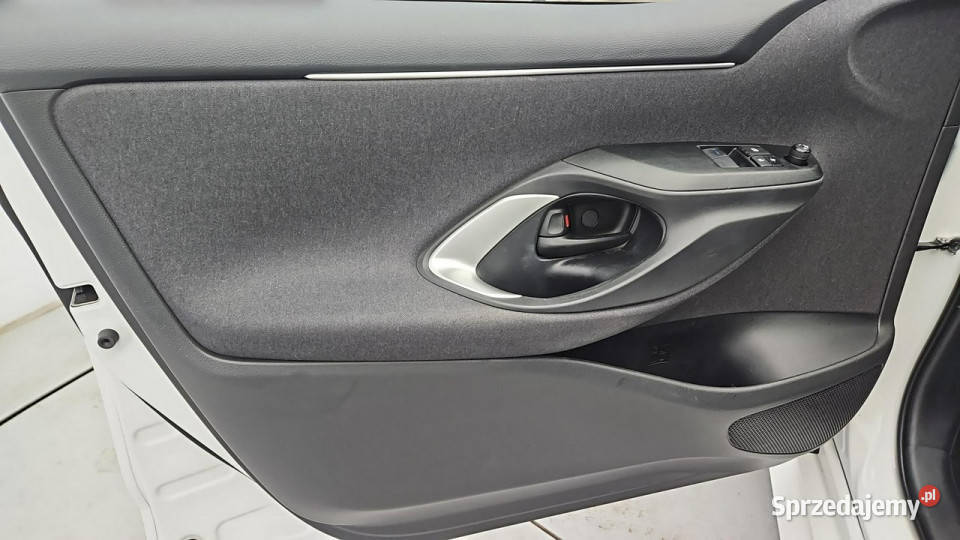 Toyota Yaris 15 Comfort Z Polskiego Salonu Hatchback Warszawa