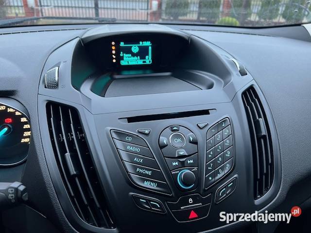 sprzedam samochód osobowy Ford Kuga 15 benzyna manualna