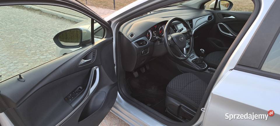 2020 Opel Astra Zawady-Borysówka