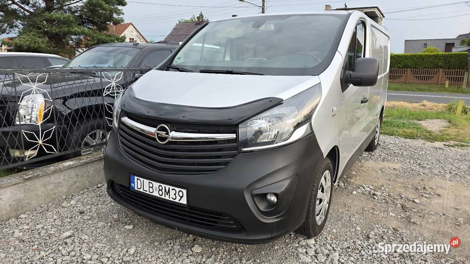 Vivaro 16 diesel lift centralny zamek Gliwice