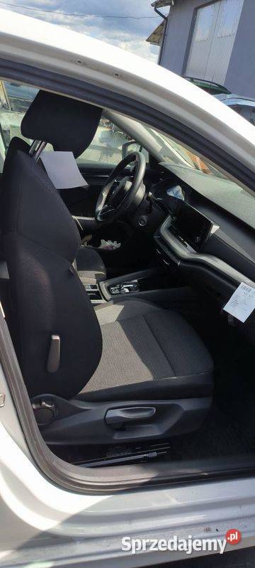 FOTELE KANAPY SKODA OCTAVIA IV KOMPLET Lipno sprzedam
