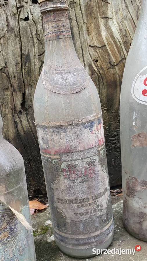 Stare butelki z etykietami alkoholach pepsicoli Warszawa