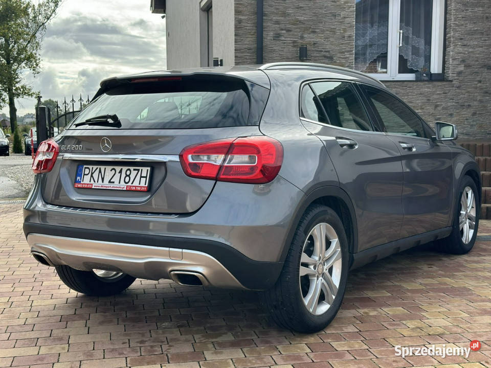 Mercedes GLA 200 Rok produkcji 2014 Sadlno