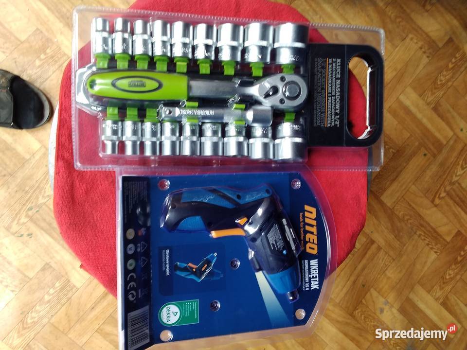 Sprzedam klucze nasadowe 12 i wkrętak Kadzewo