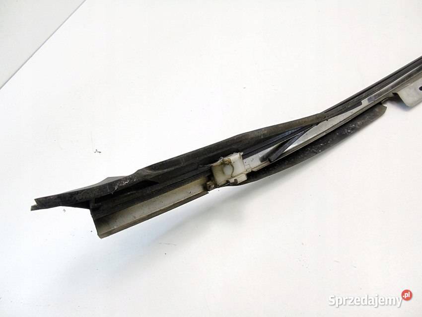 Uszczelka osłona szyby czołowej lewa Nissan Sosnowiec