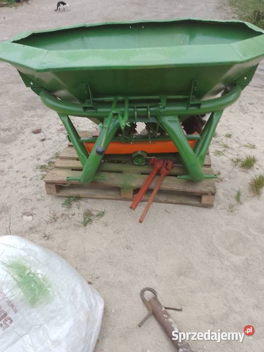 Rozsiewacz do nawozów Amazone Kikół