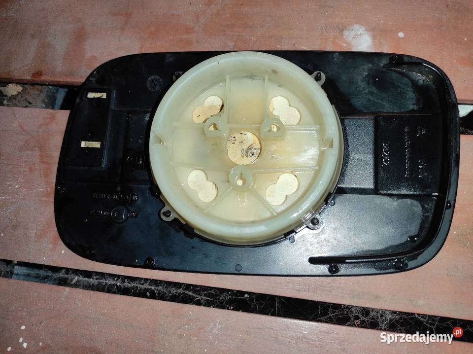 Lusterko zewnętrzne prawe Volkswagen Passat B3 Pniewite