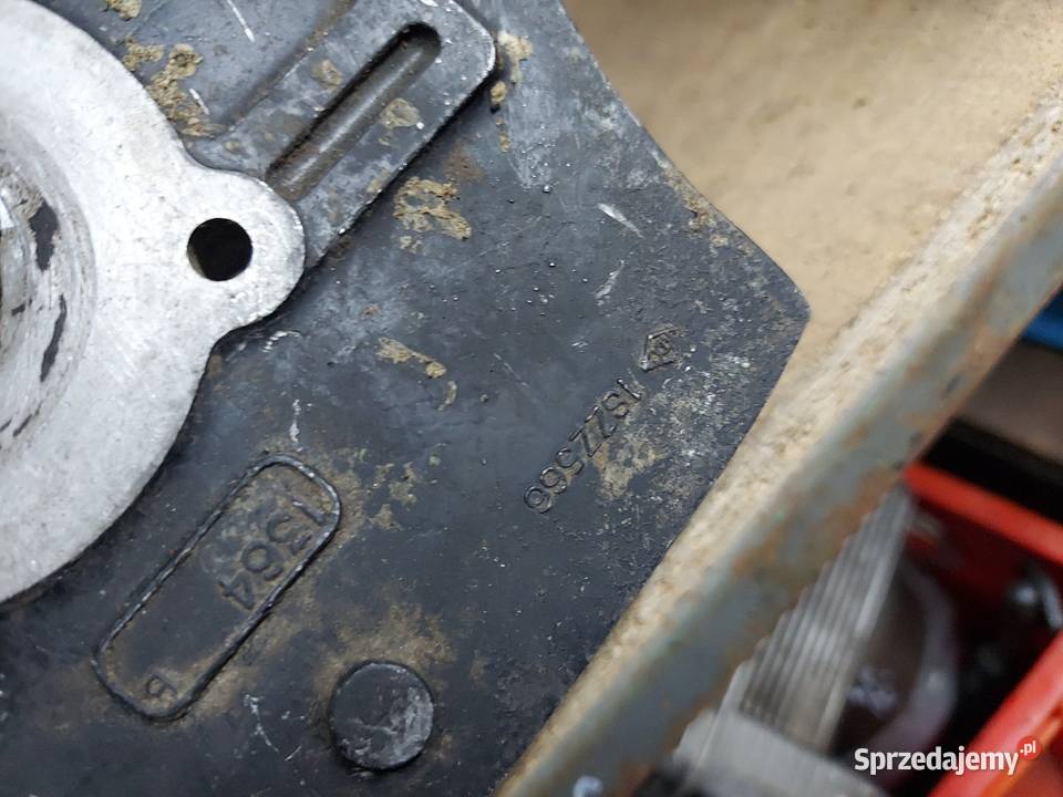 Suzuki TS 50 głowica pokrywa górna Góra silnika