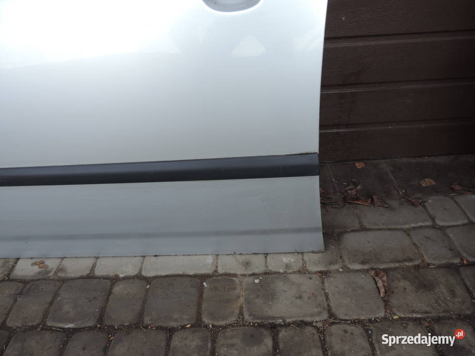 TOYOTA COROLLA E12 SEDAN DRZWI LEWY PRZÓD 199 małopolskie Nowy Sącz