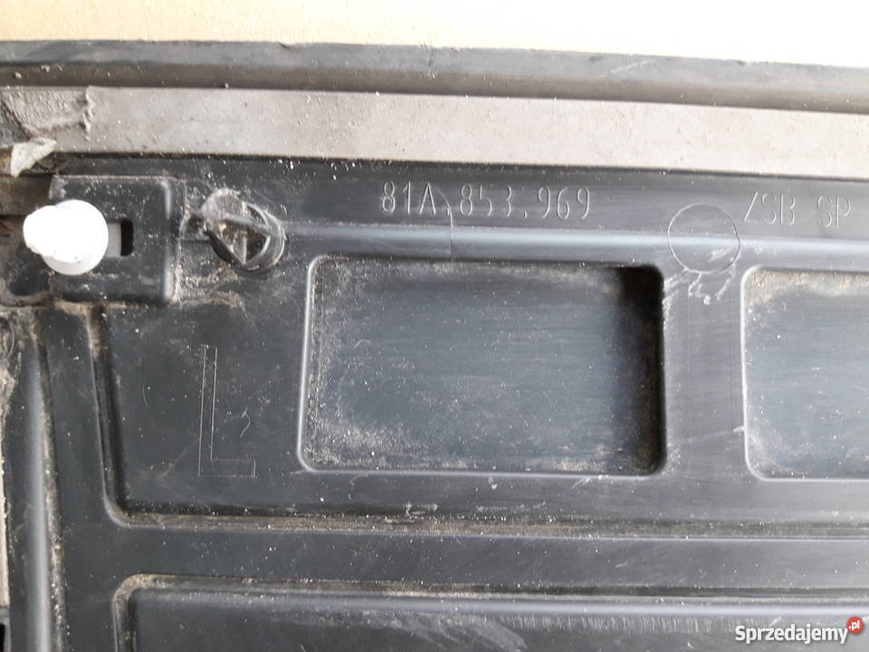 AUDI Q2 LISTWA DRZWI DOLNA LEWA LEWY TYŁ listwy boczne lubuskie Bieleń