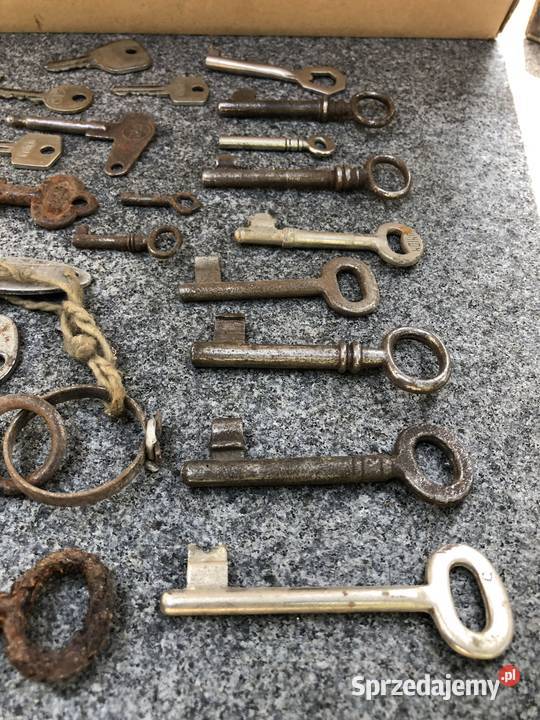Zestaw starych kluczy antycznych domu pojazdu F Poznań