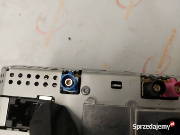 FORD FIESTA 16r ekran wyświetlacz F1BT18B955DC osobowe