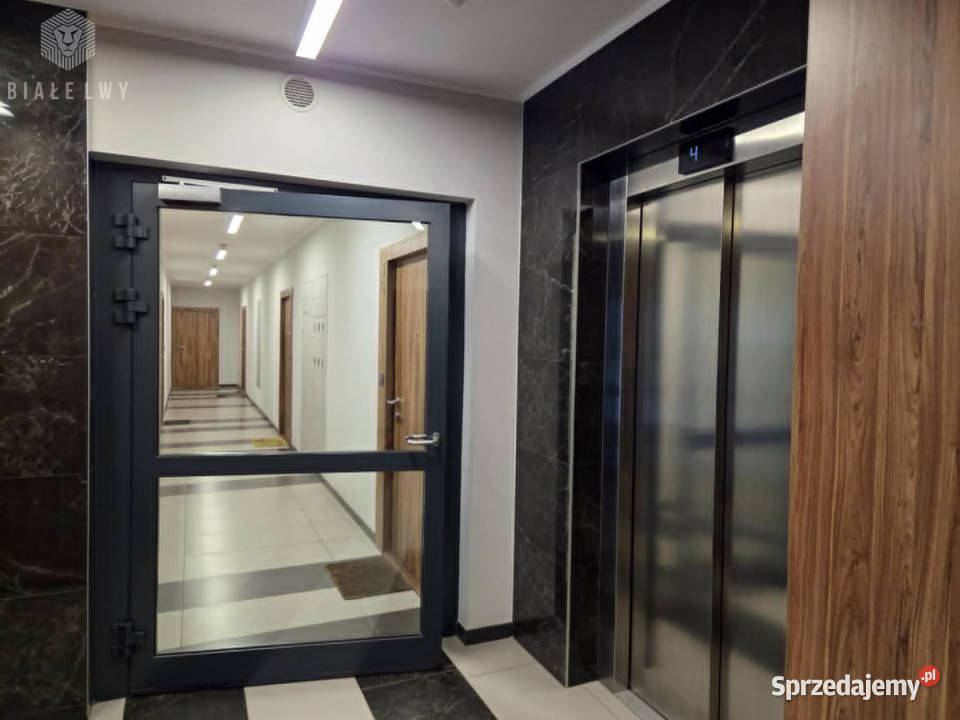 Mieszkanie 4528m2 2 pokojowe Warszawa Bakalarska parter