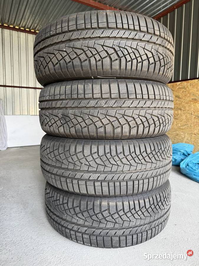 Komplet opon zimowych Sailun Ice Blazer Alpine 55 Świecie