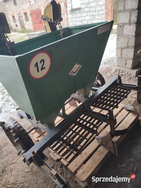 Sadzarka do ziemniaków państwowa produkcja KPMR Agromasz Gołuchów sprzedam