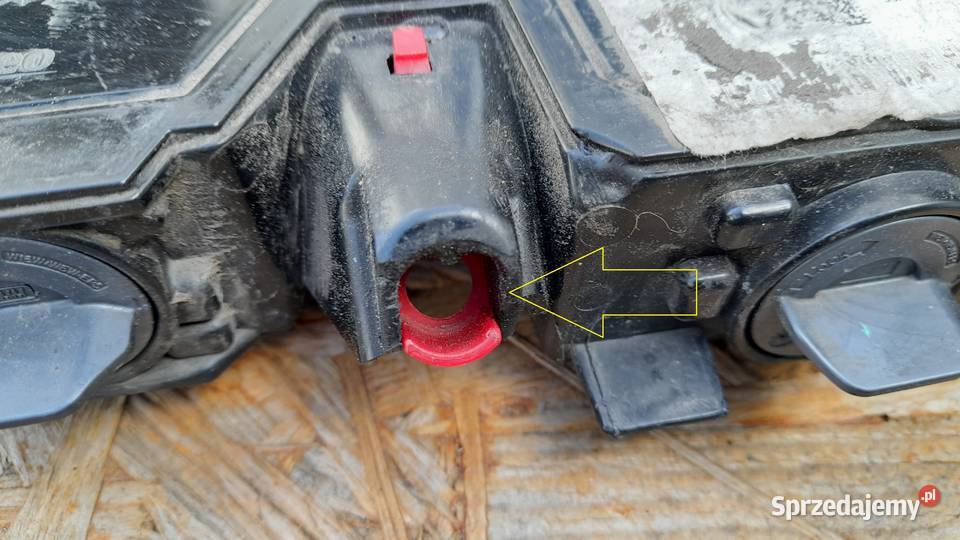 AUDI Q5 II LAMPA TYLNA LEWA 80A945069 Lampy tylne Goleniów sprzedam