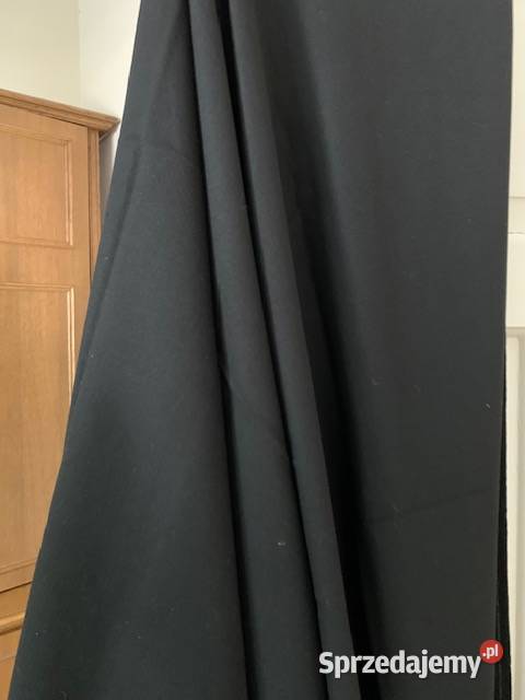 Materiał czarny PRL wełna szer140 dł 275 Częstochowa sprzedam