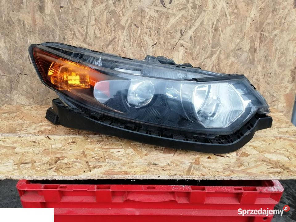 HONDA ACCORD VIII REFLEKTOR PRZÓD KPL Kozubszczyzna sprzedam