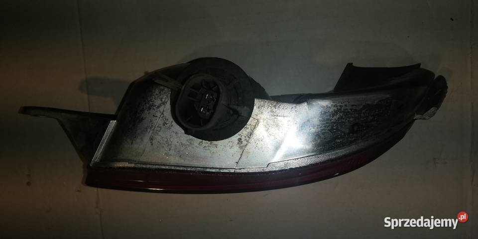 lampa tył lewa przeciwmgłowa Opel Corsa C r0006 Części samochodowe łódzkie sprzedam