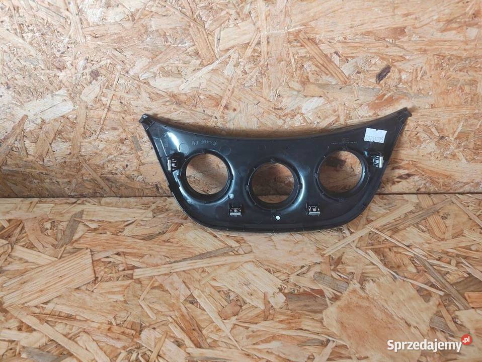 Osłona Ramka Panelu Nawiewu Opel Karl 95240451 Pleszew sprzedam
