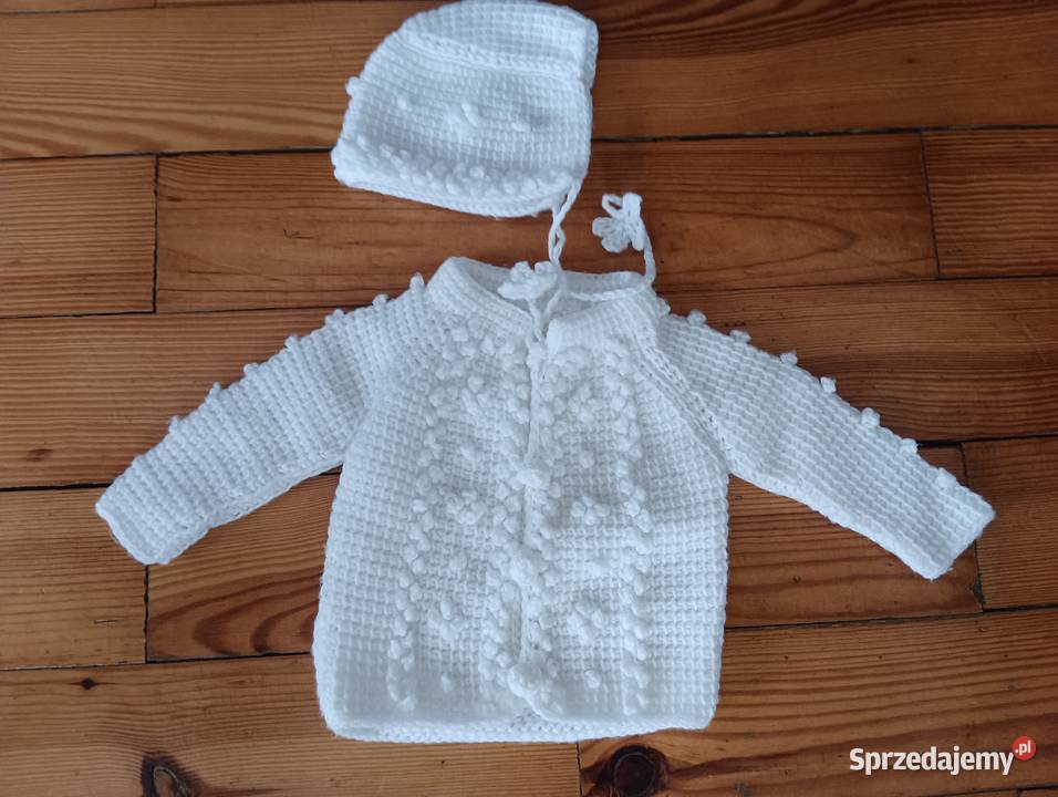 Sweterek z włóczki niemowląt Zamość