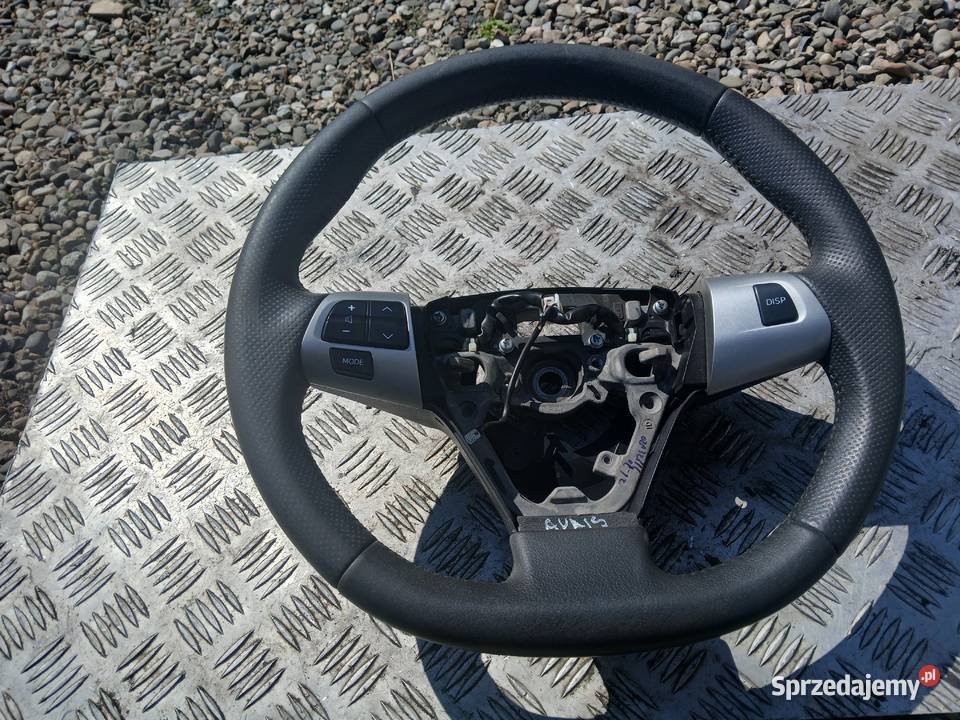 Kierownica skórzana Toyota Auris I lift 0912r Radłów