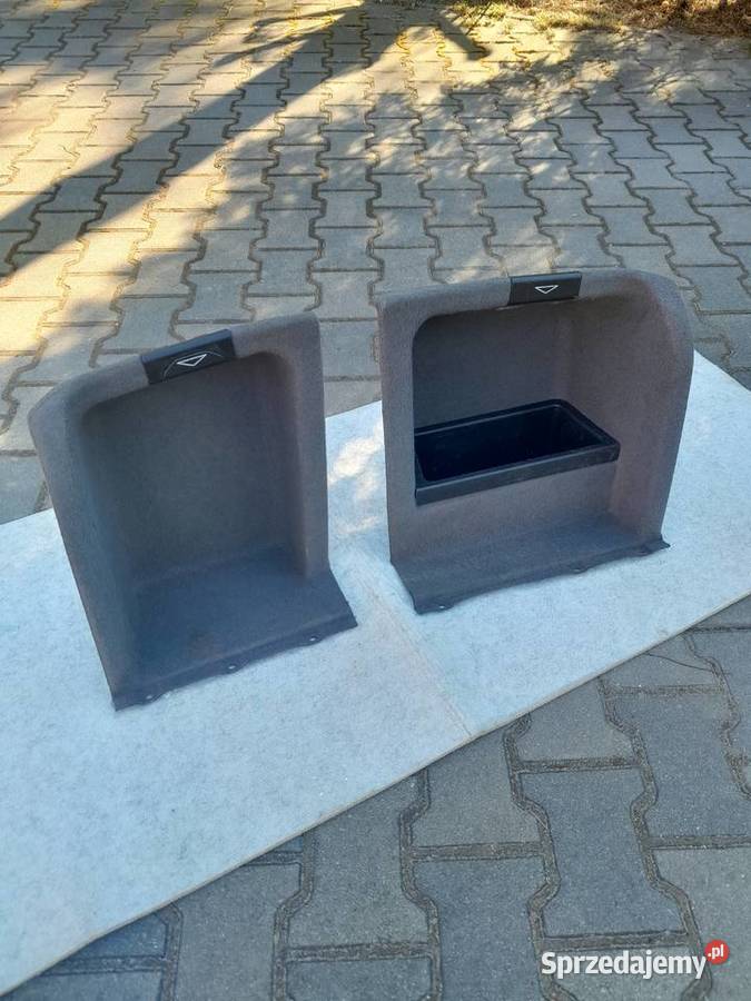Boczki bagażnika tapicerka BMW E39 sedan Tomaszów Mazowiecki