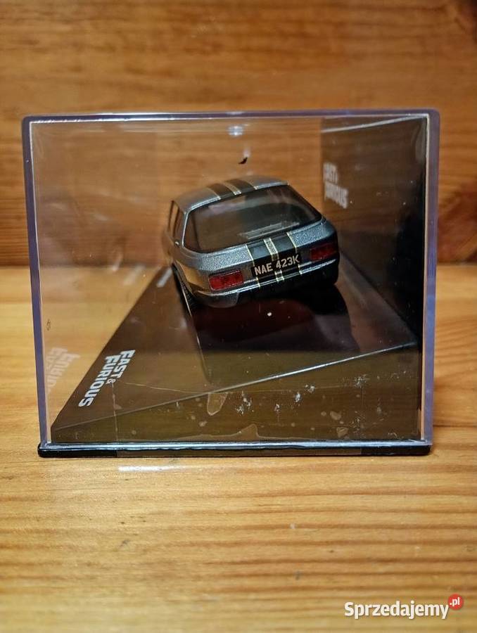 JENSEN INTERCEPTOR model deagostini 143 Szybcy