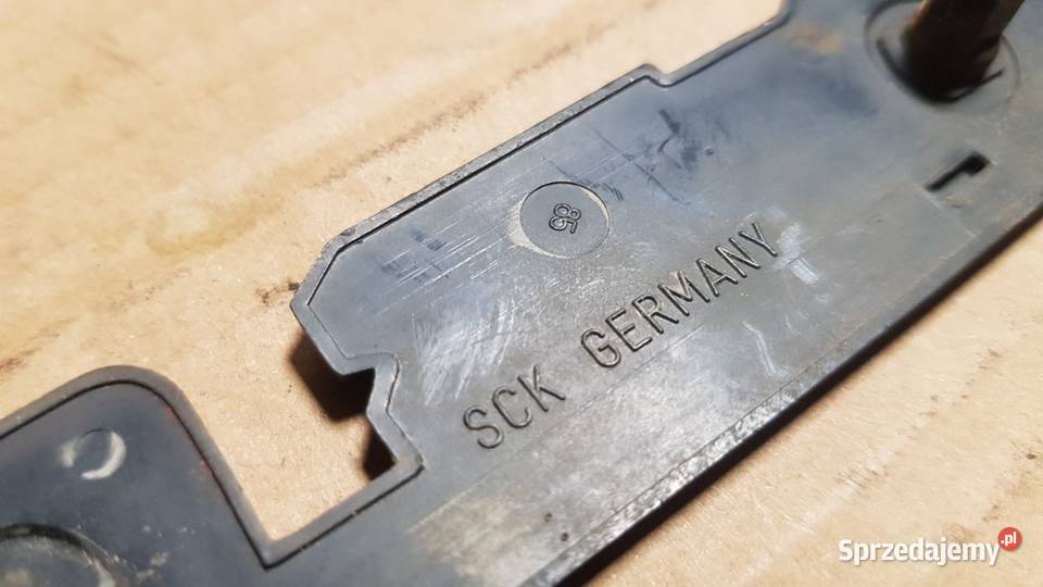 Emblemat VW Volkswagen Golf C Golf II 1985 Brzesko sprzedam