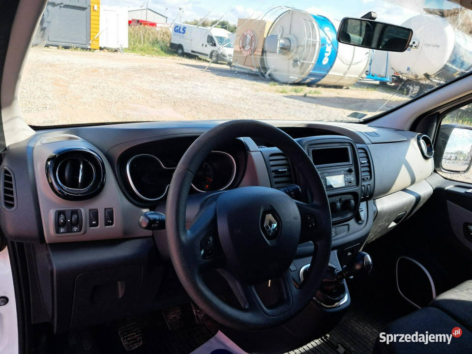 Renault Trafic Poleasingowe BZ III 2014 4/5 Komorniki
